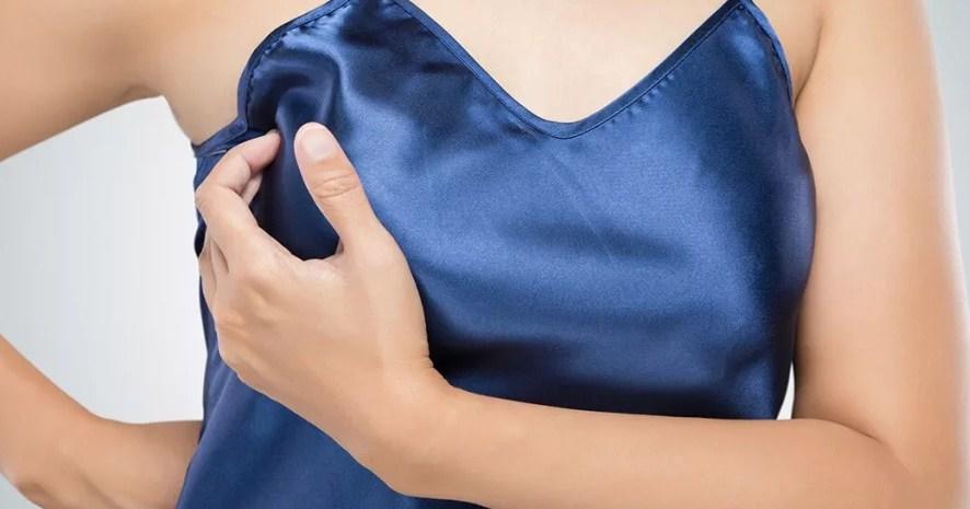 Значение приметы: К чему чешется правая грудь у женщины или мужчины?
