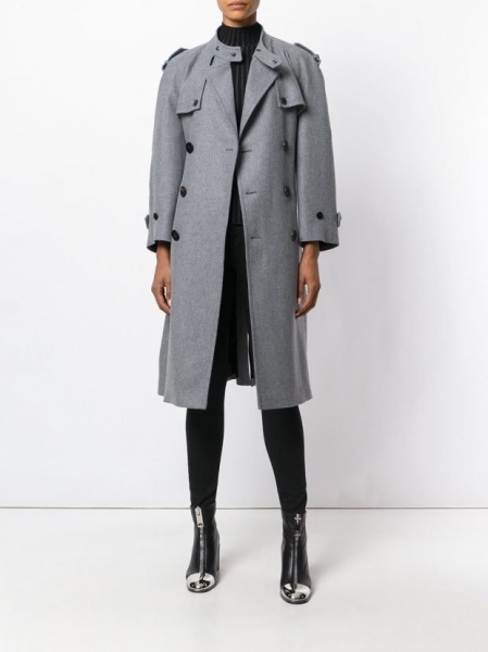 Пальто осень-зима 2022-2023: стильное пальто на каждый день